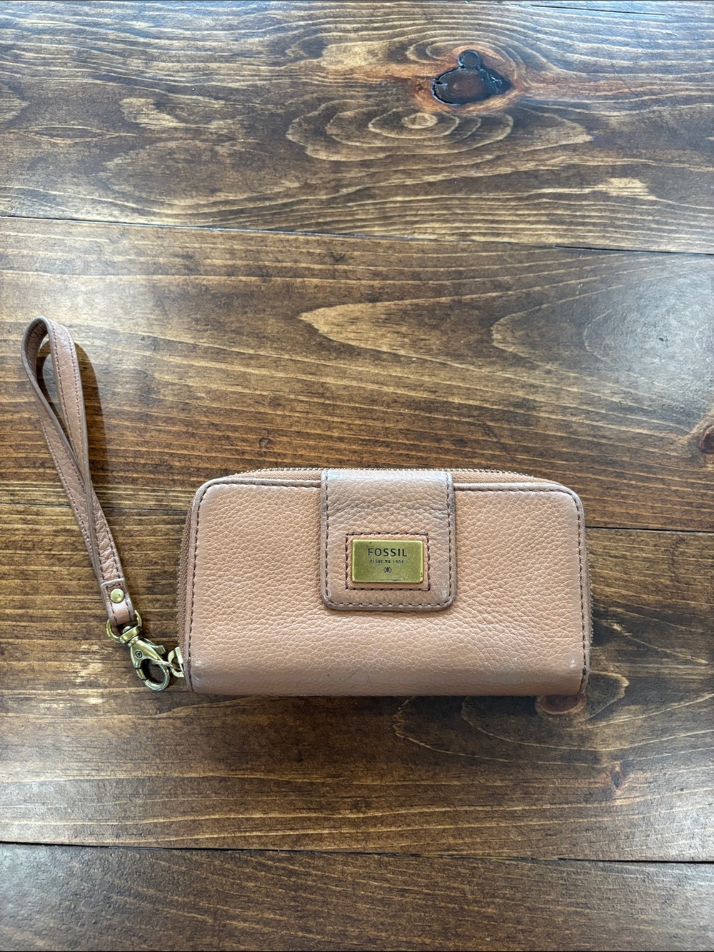 Fossil Tan Wristlet Wallet